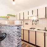 Lovely In With Kitchen Vir