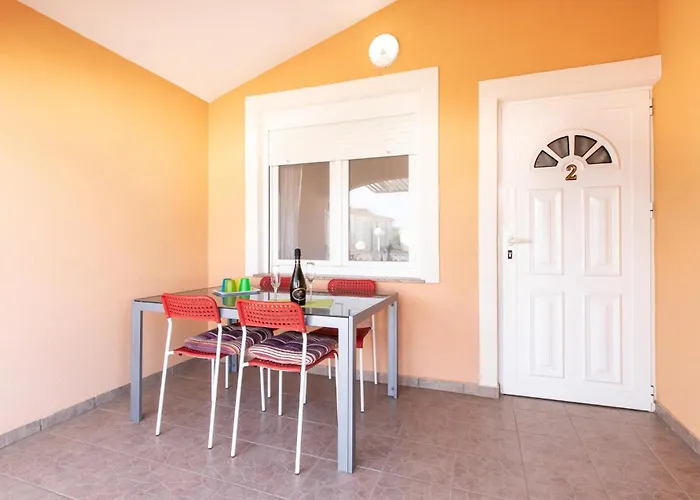 Lovely In With Kitchen *
